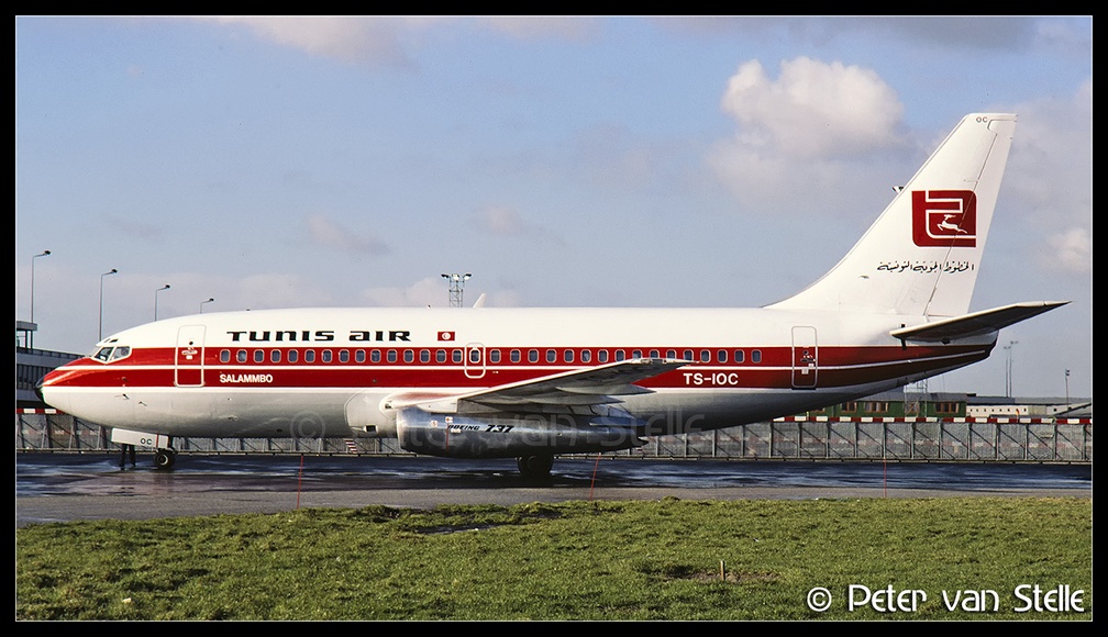 19860127 Tunisair B737-200 TS-IOC  AMS 25011986 (8038194)