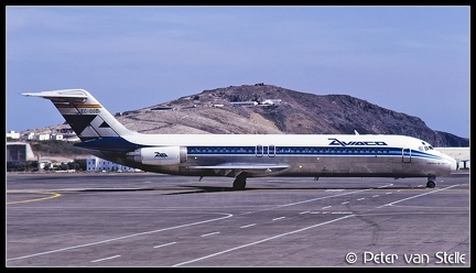 19890130 Aviaco DC9-34 EC-DGD  LPA 17011989