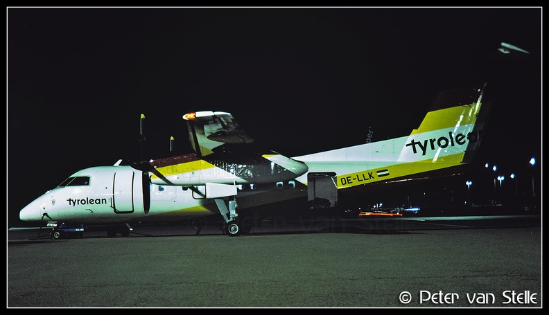 19910141 Tyrolean DHC8-103 OE-LLK  EHAM 23031991