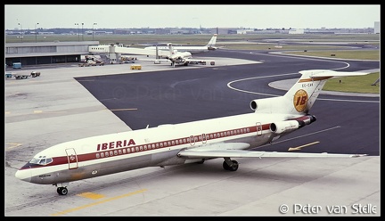 19770201 Iberia B727-256 EC-CAK  EHAM 13071977