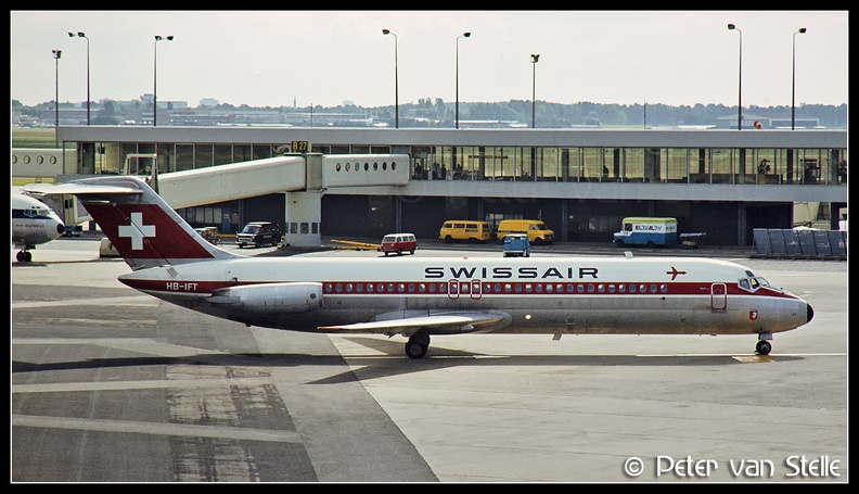 19780804_Swissair_DC9-32_HB-IFT__EHAM_08081978.jpg
