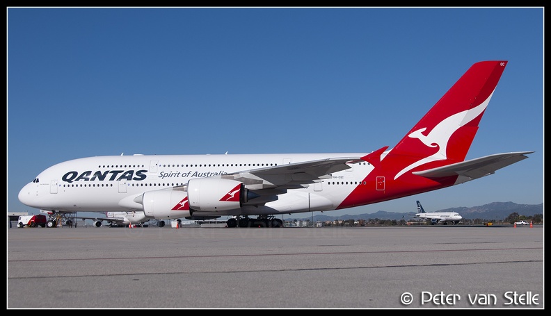 3001973_Qantas_A380-800_VH-OQC__LAX_02022009.jpg