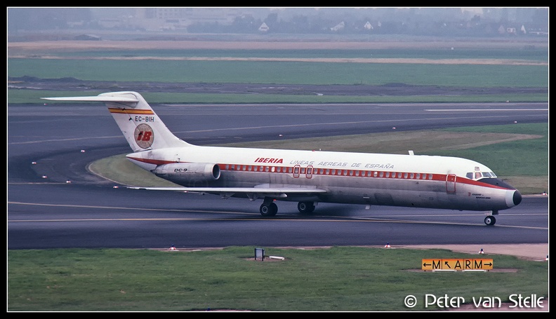 19800720_Iberia_DC9_EC-BIH__DUS_17071980.jpg