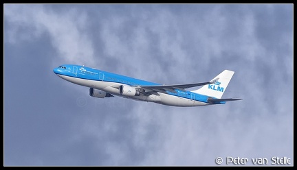 20210122 123142 6112703 KLM A330-200 PH-AOA  AMS Q2