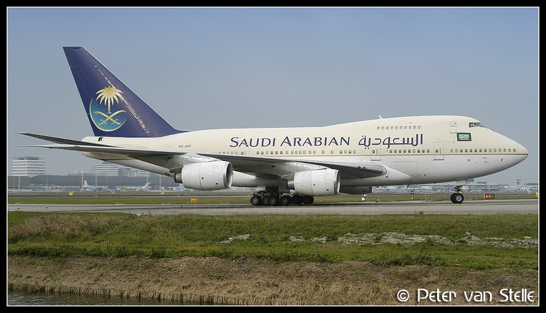 1003050 SaudiArabian B747SP HZ-AIF AMS 20102003