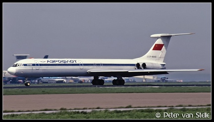 19870422 Aeroflot IL62M CCCP-86492  AMS 09051987