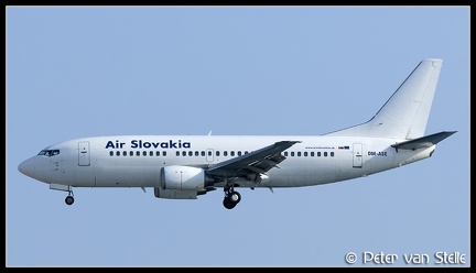 2004917 AirSlovakia B737-300 OM-ASE white-colours HER 14092008