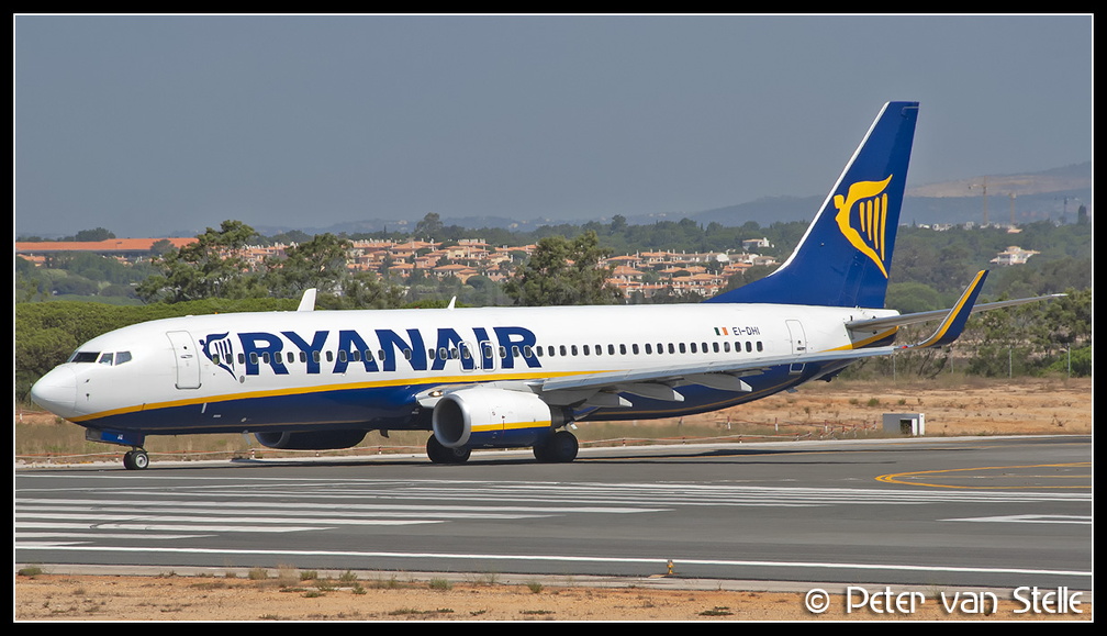 2003372 Ryanair B737-800W EI-DHI  FAO 26062008