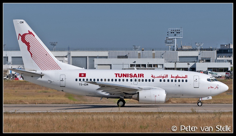 3006855_Tunisair_B737-600_TS-IOM__ORY_23082009.jpg