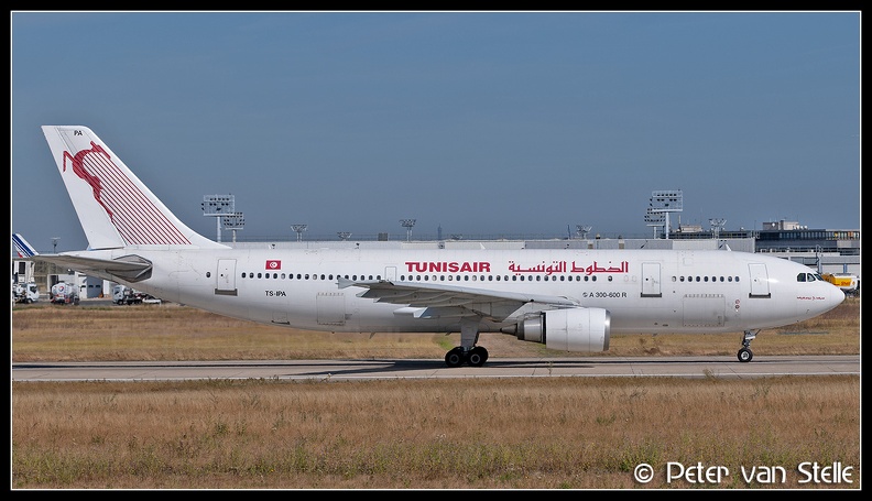 3006906_Tunisair_A300B4-600_TS-IPA__ORY_23082009.jpg
