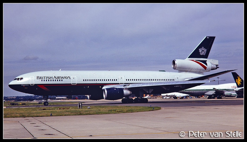 19921842_BritishAirways_DC10-30_G-BHDJ__LGW_25071992.jpg