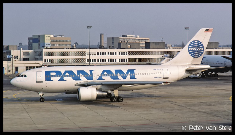 19860317_Panam_A310-200_N804PA__FRA_16021986_(8038255).jpg