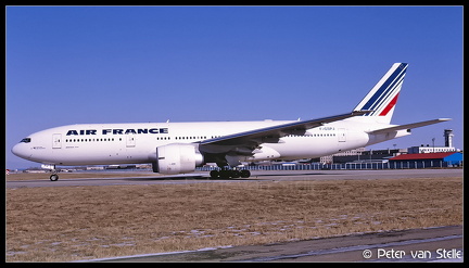 20010104 AirFrance B777-200 F-GSPJ  PEK 28012001