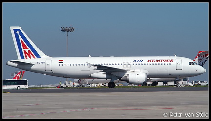 1005144 AirMemphis A320 SU-PBD  CDG 24042004