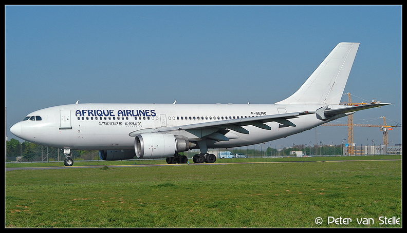 1005130_AfriqueAirlines_A310-300_F-GEMO__CDG_24042004.jpg