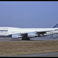 20010724 Lufthansa B747-400 D-ABVN  PEK 30012001