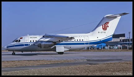 20010812 AirChina BAE146-100 B-2710  PEK 31012001