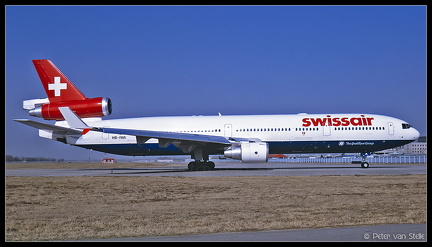 20011303 Swissair MD11 HB-IWA  PEK 01022001