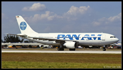 19881402 Panam A300B4-203 N212PA  MIA 20101988