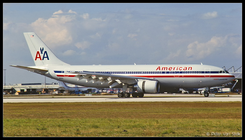 19881411_American_A300B4-605R_N11060__MIA_20101988.jpg