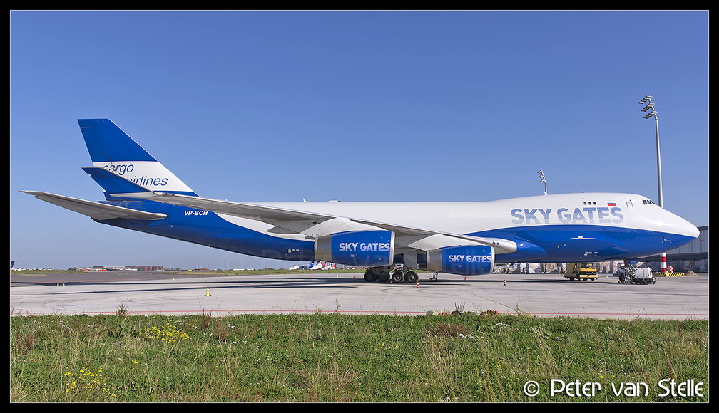 6102866 SkyGates B747-400F VP-BCH basic-SilkWay-colours MST 15102017
