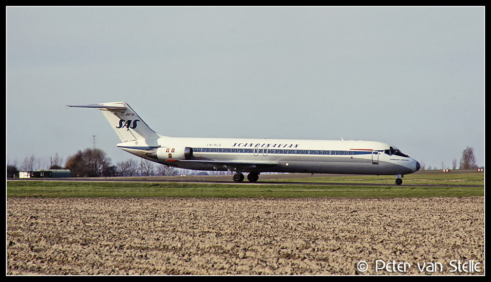 19790412 SAS DC9-41 LN-RLD  AMS 13041979