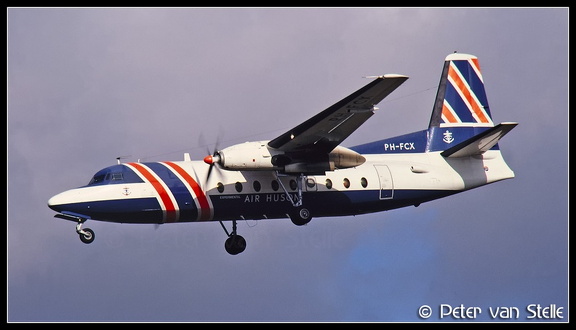 19820130 Fokker-AirHuson F27 PH-FCX  MST 16031982
